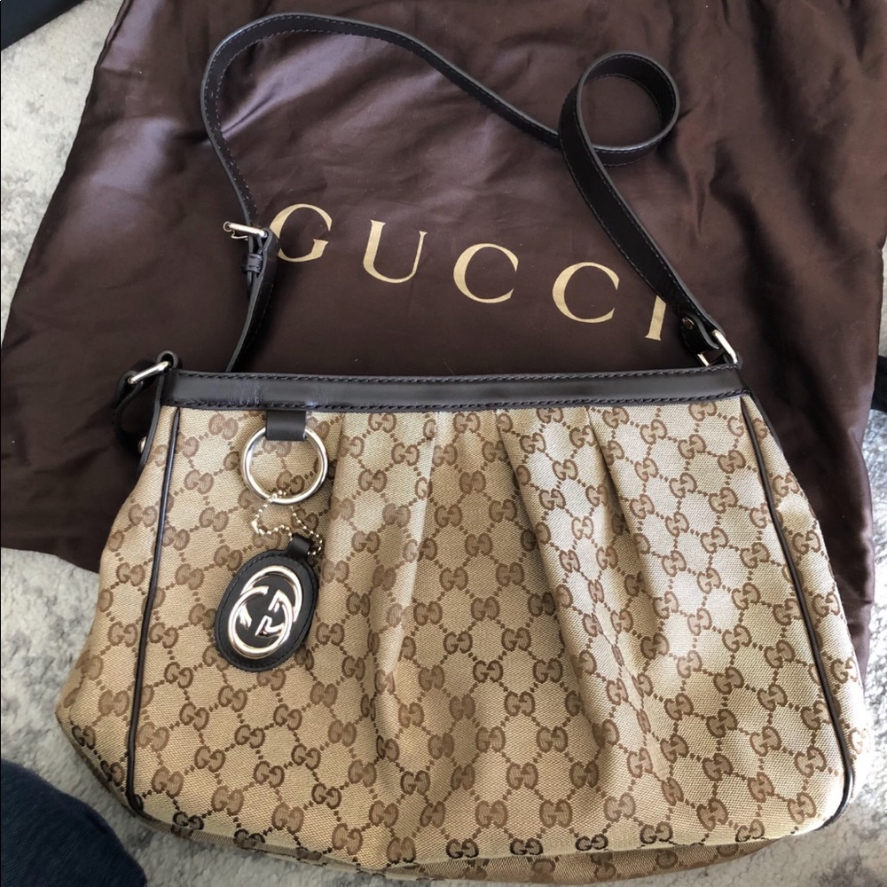 Gucci GG Canvas Sukey Messenger Bag
